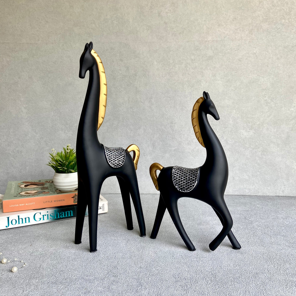Willow Horse Sculpture (Set of 2)